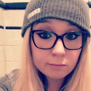 Meet your Posher, Aislinn